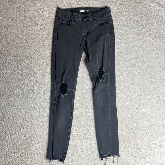 Old Navy Rockstar Skinny Skinny Jeans Distressed Ripped Raw Hem Ankle Size 0 - Picture 2 of 10